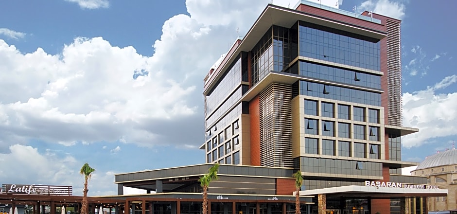 Sky Business Hotel & Spa