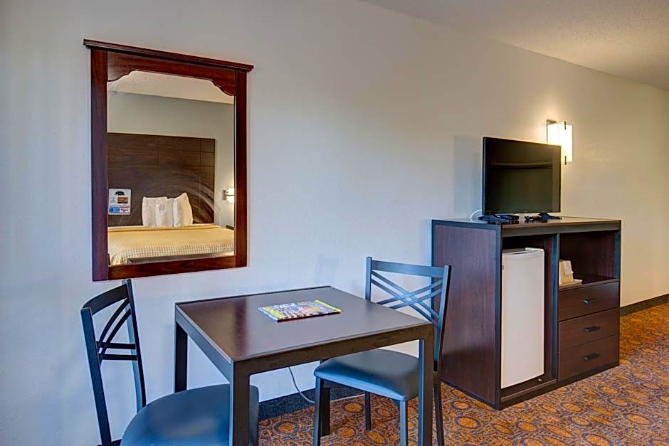 Howard Johnson by Wyndham Branson Theatre District