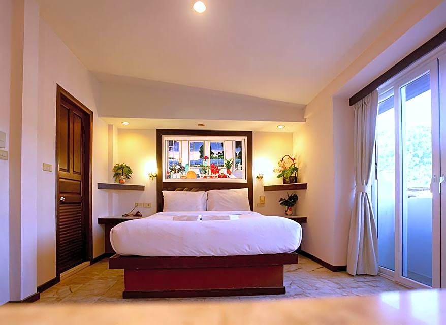 Paradise Inn