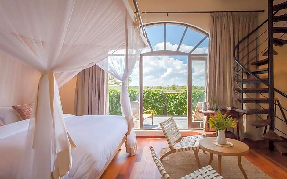 Ololo Safari Lodge & Farm