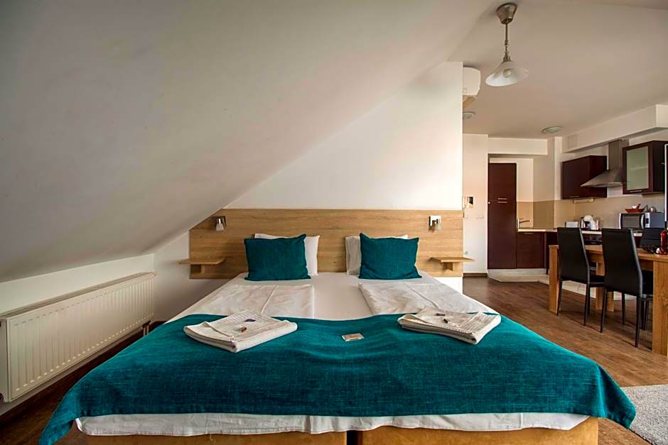 Mango Aparthotel