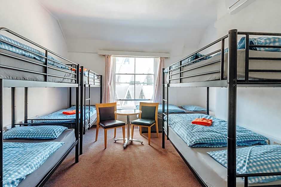 Eden Quay Guesthouse Private Rooms