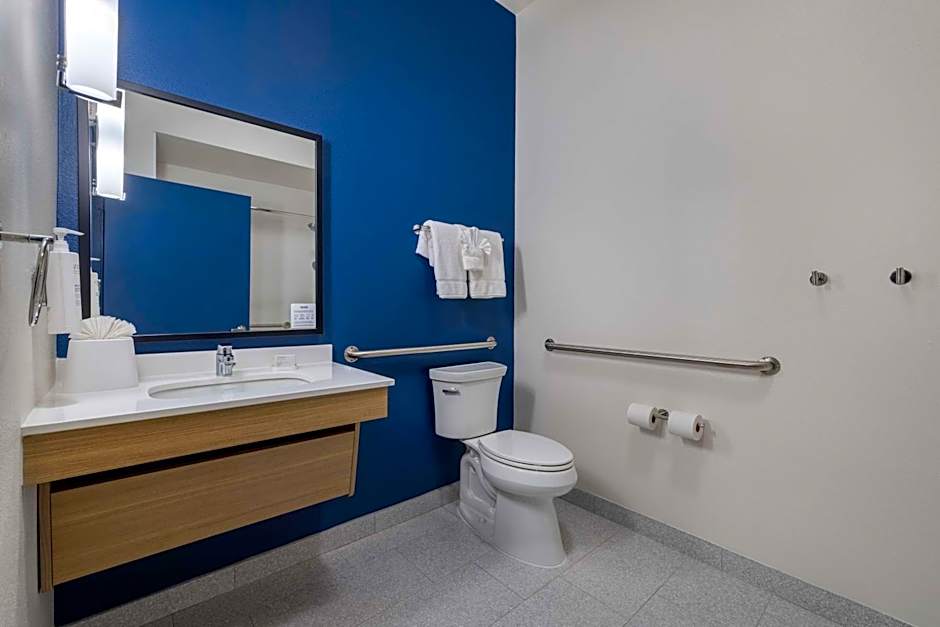 Spark by Hilton Nacogdoches