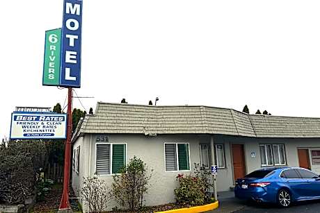 6 Rivers Motel