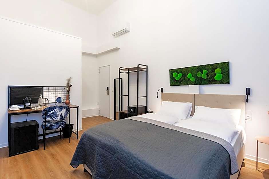 Adagio Downtown Rooms