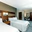 Hampton Inn By Hilton Grand Central