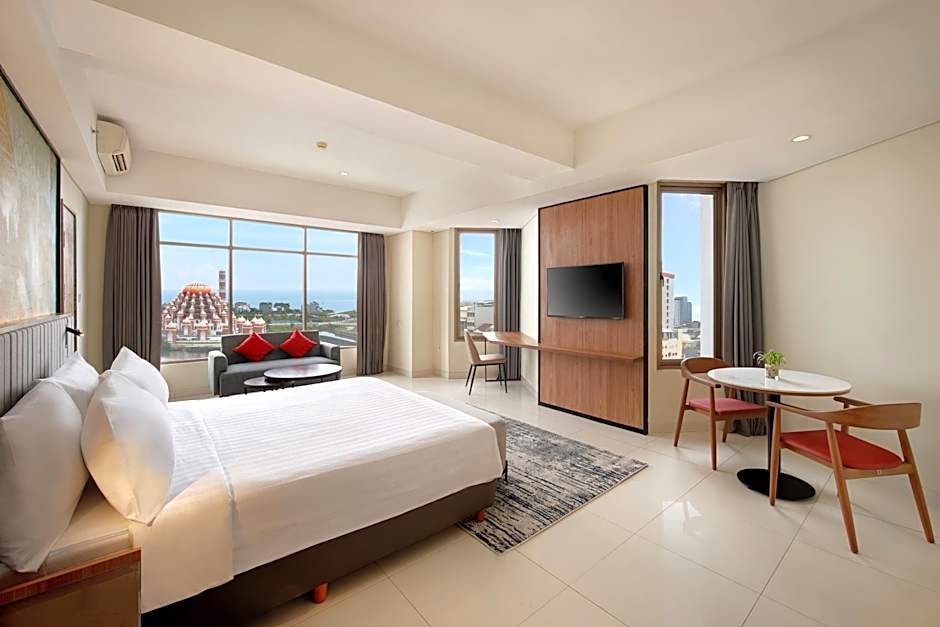 Aston Inn Pantai Losari Makassar