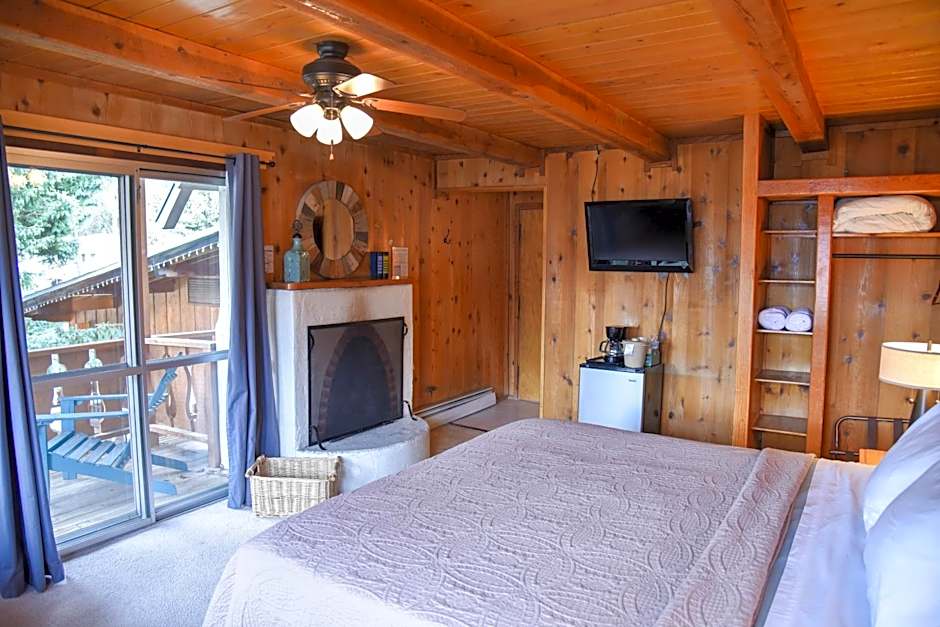 Alpine Lodge Red River