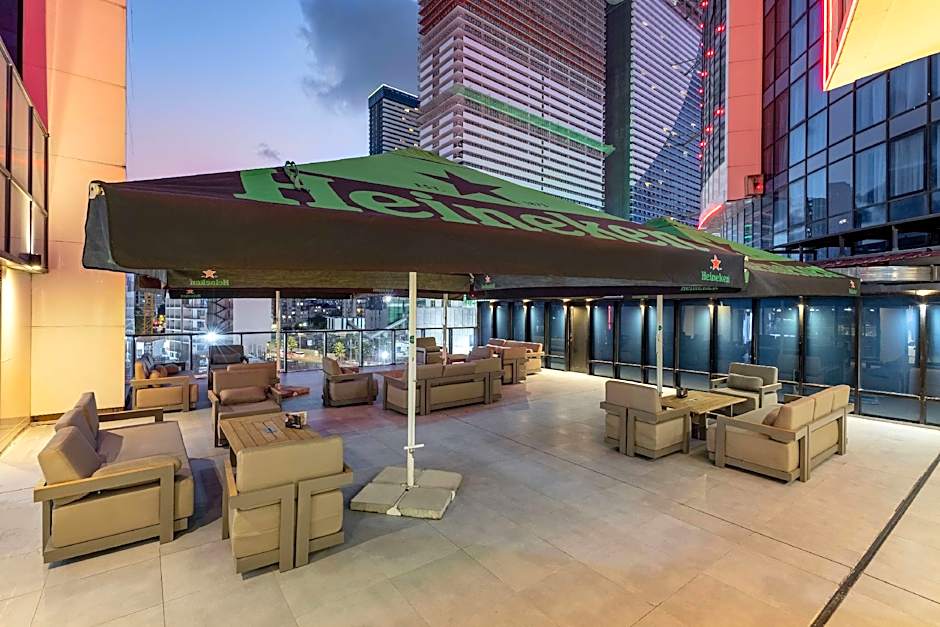 Ramada Plaza by Wyndham Batumi