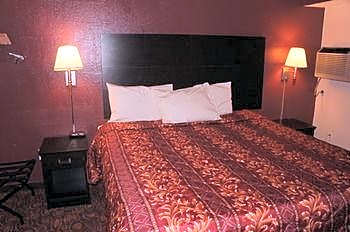 Asteria Inn & Suites - St. Cloud/Waite Park