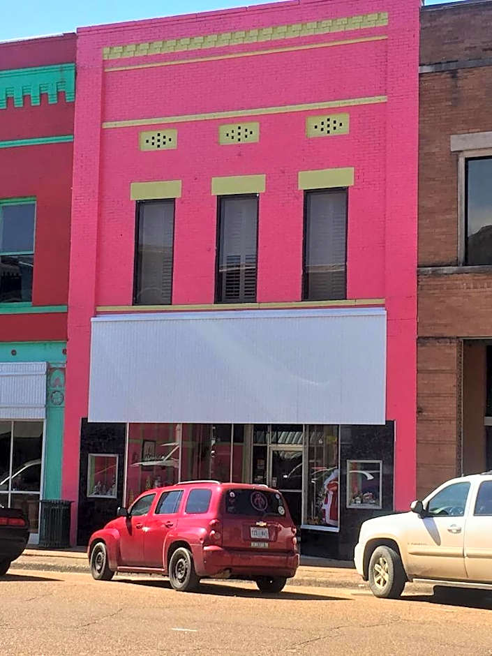 The Main Street Hotel