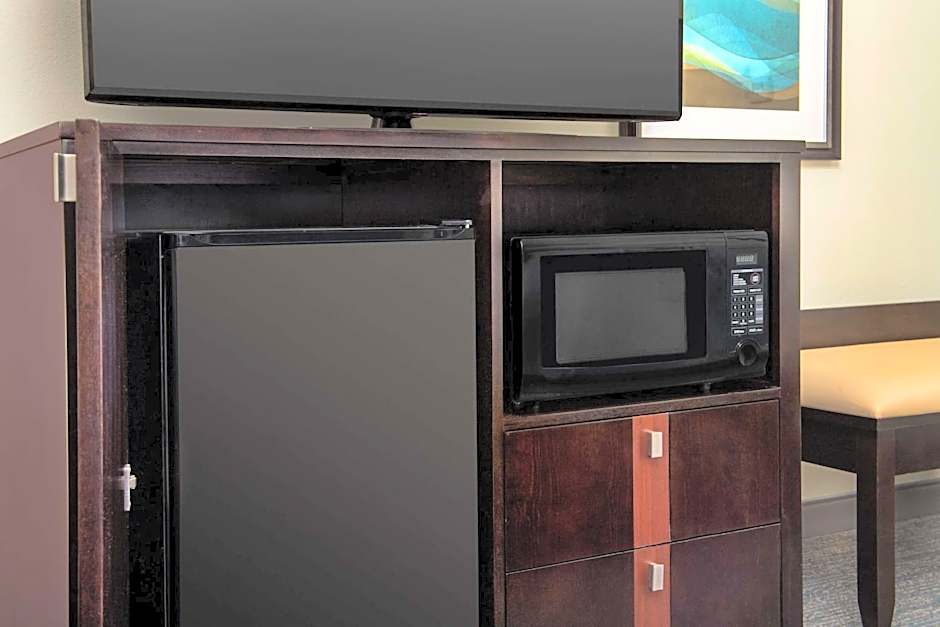 Hampton Inn By Hilton & Suites Alpharetta