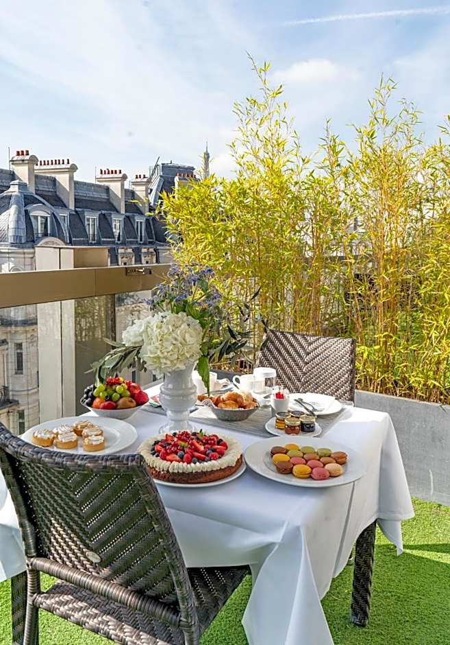 Warwick Paris (Former Warwick Champs-Elysees)