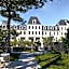 Grand Hotel de Courtoisville