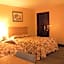 Colonial Inn Mercer-Grove City