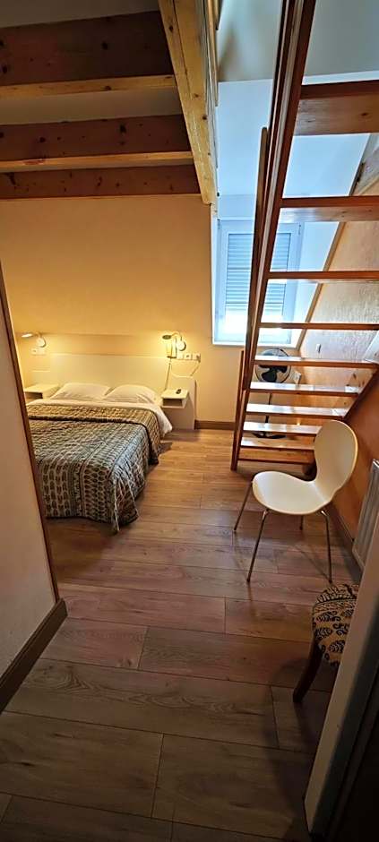 Hotel De France