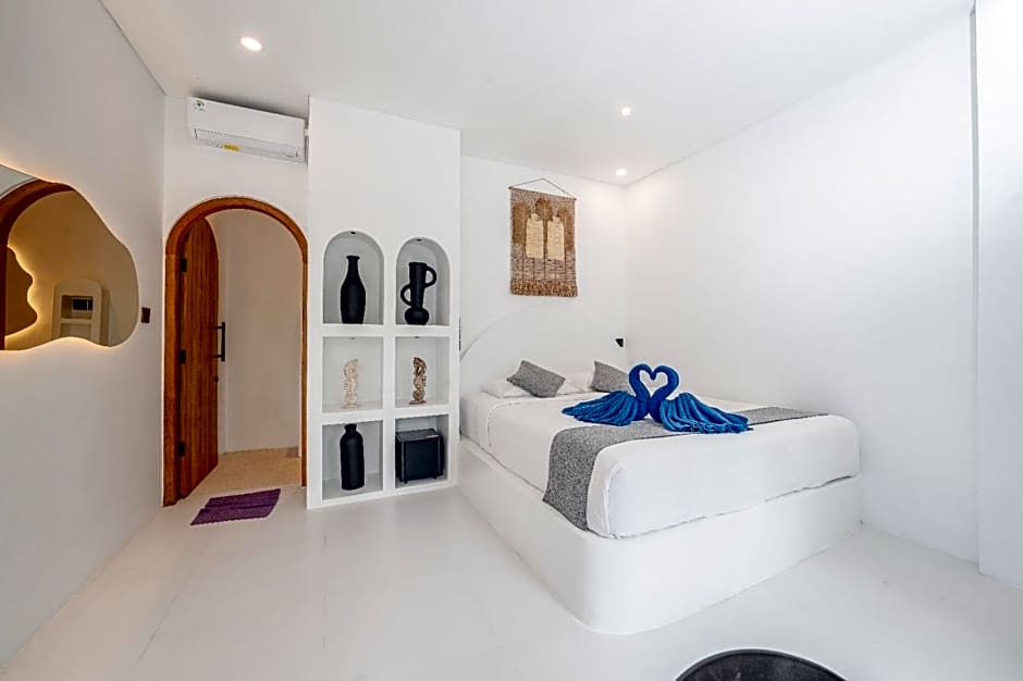 Bombora Surf Camp Hotel