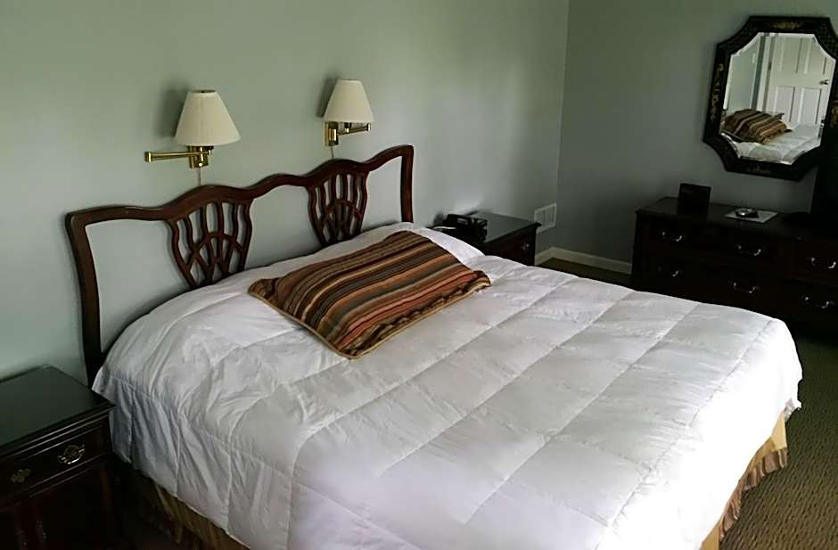 Century Suites Hotel