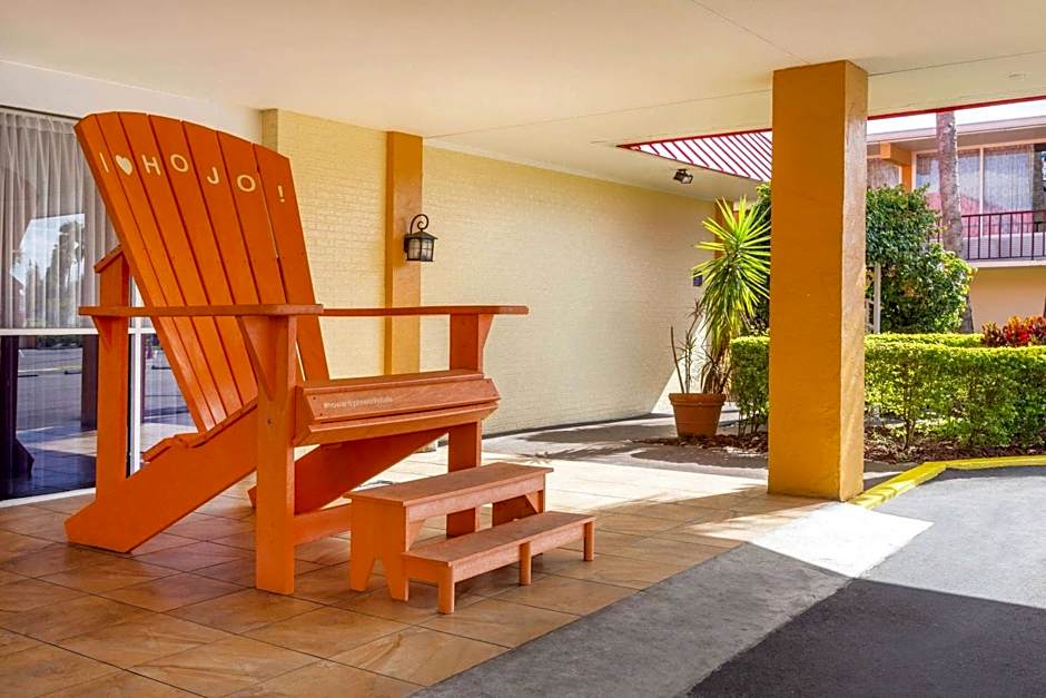 Howard Johnson by Wyndham Lakeland