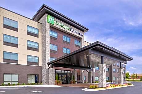 Holiday Inn Express And Suites Olathe West By IHG