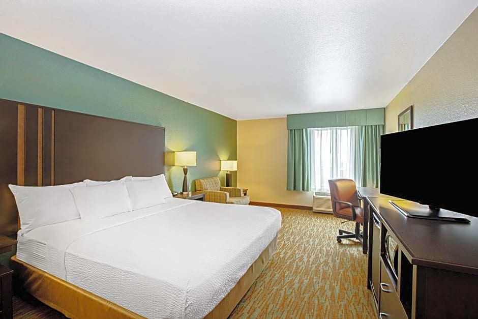 La Quinta by Wyndham Gillette