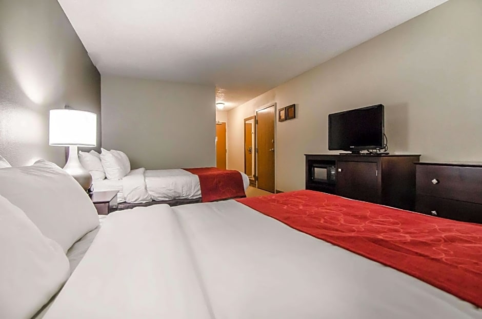 Quality Suites St. Joseph