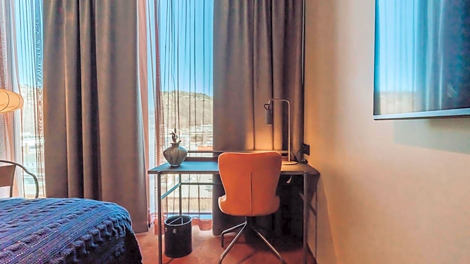 Quality Hotel The Weaver