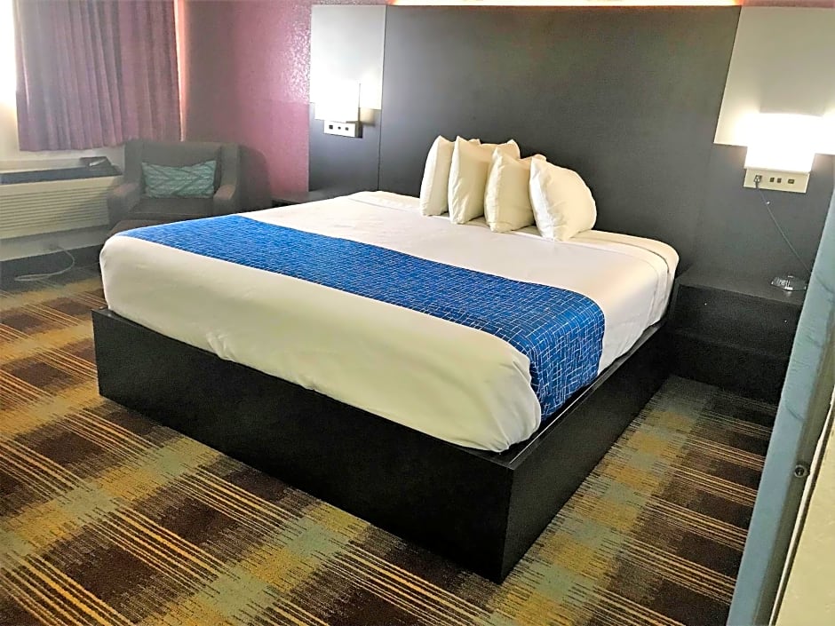 Travelodge by Wyndham New Braunfels