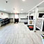 Super 8 by Wyndham Lewiston Auburn Area