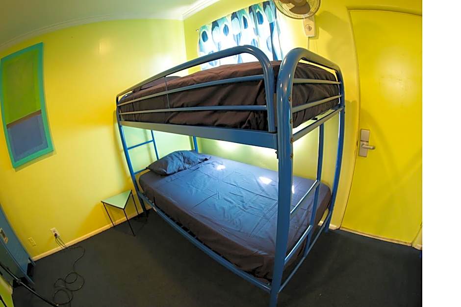 Banana Bungalow Hollywood Hotel & Hostel