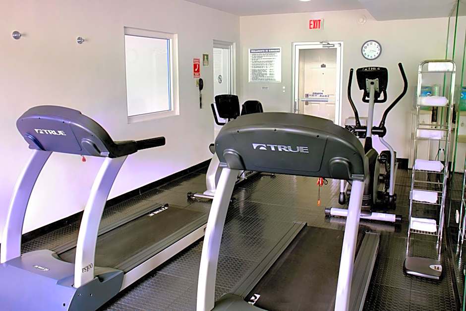 Holiday Inn Express Piedras Negras By IHG