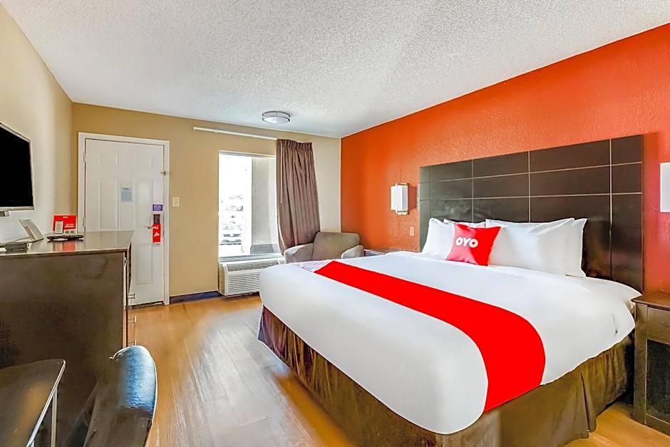OYO Hotel Tyler Northwest Mineola Hwy