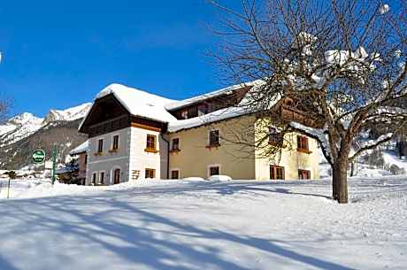 Landhotel Lacknerhof