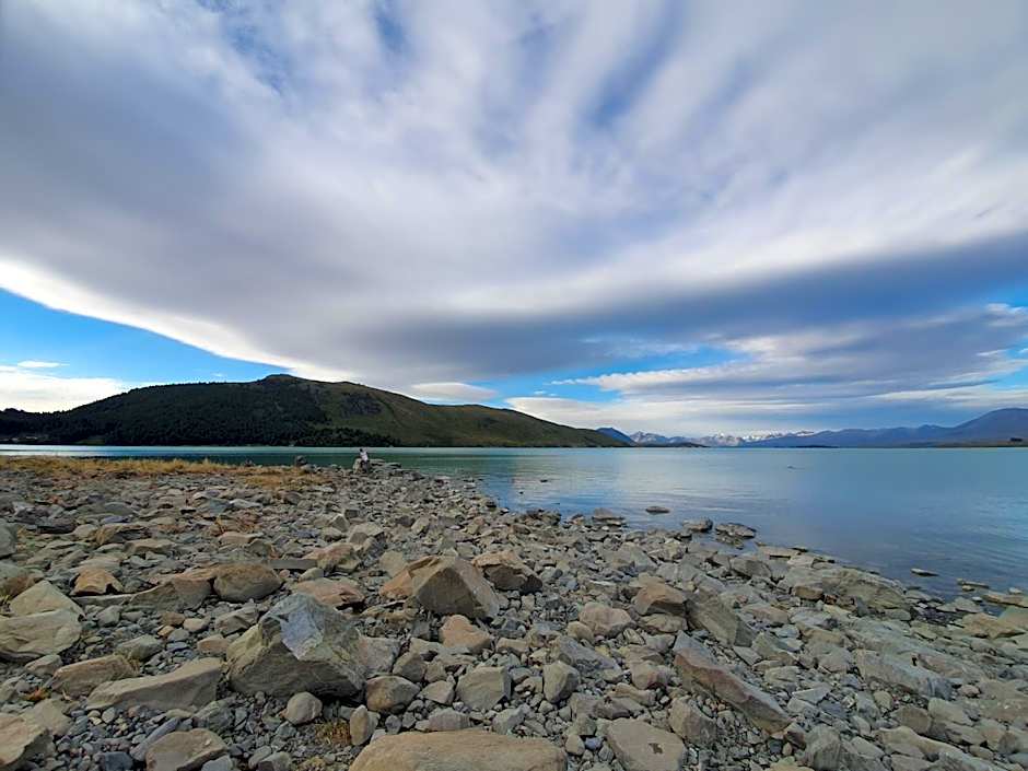 Stay In Tekapo Backpackers