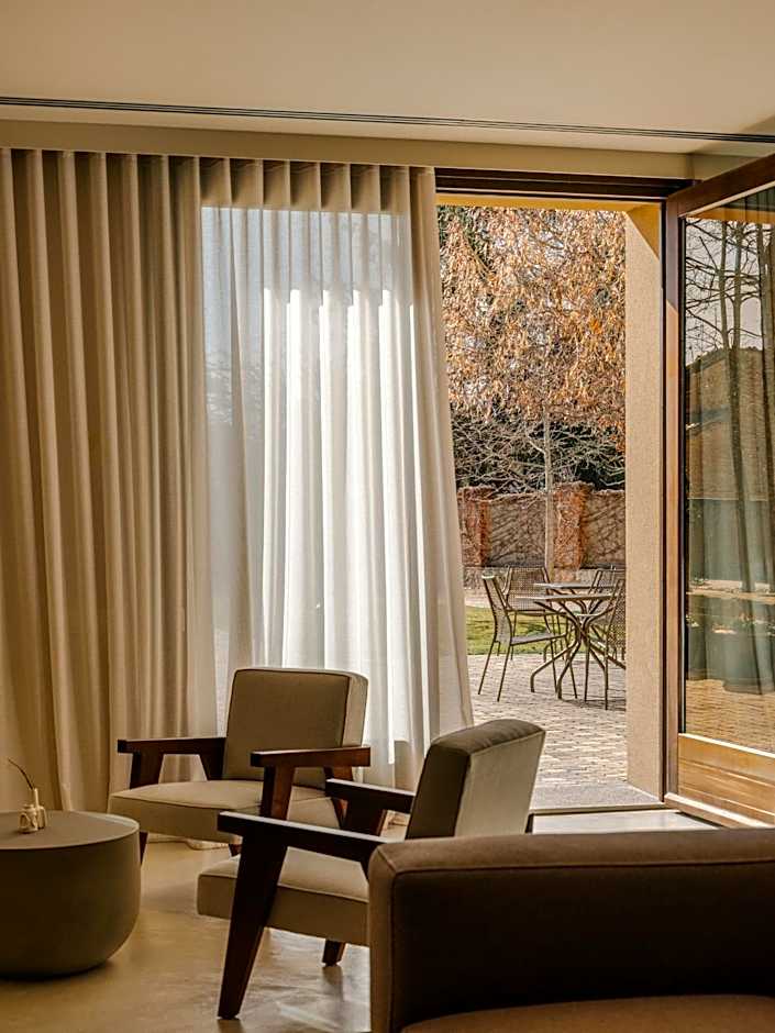 Les Clarisses Boutique Hotel