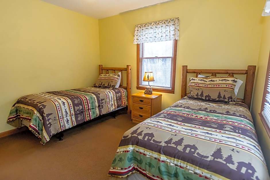 Springmaid Mountain Retreat & Stables