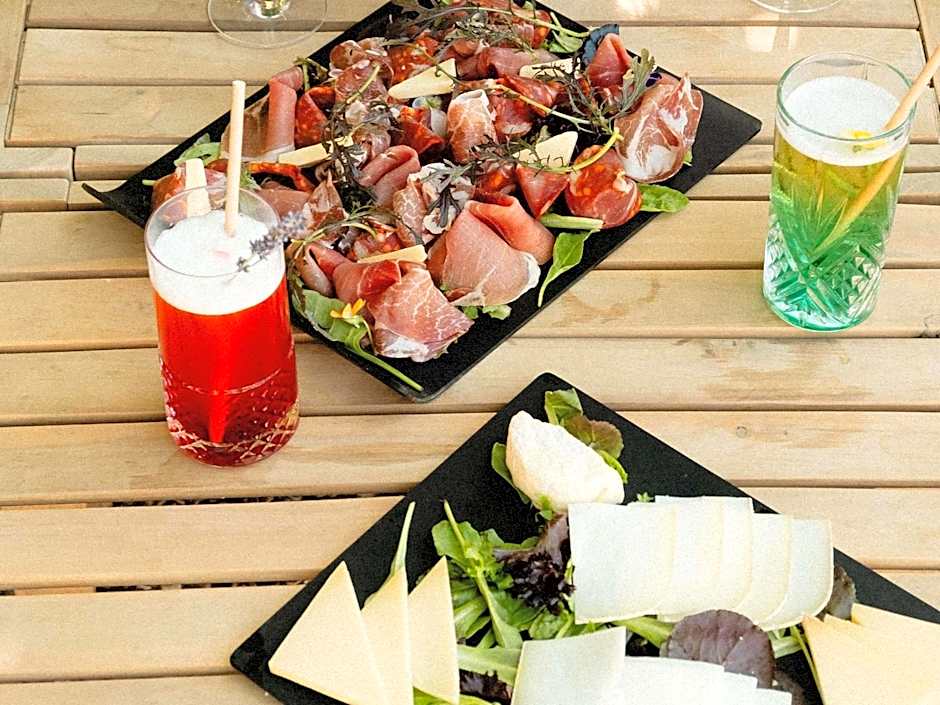 Ibis Styles Avignon Sud Hotel
