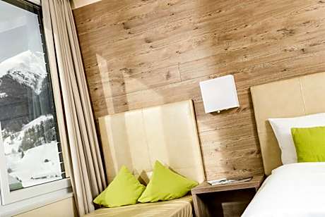 Double Room with Lake View