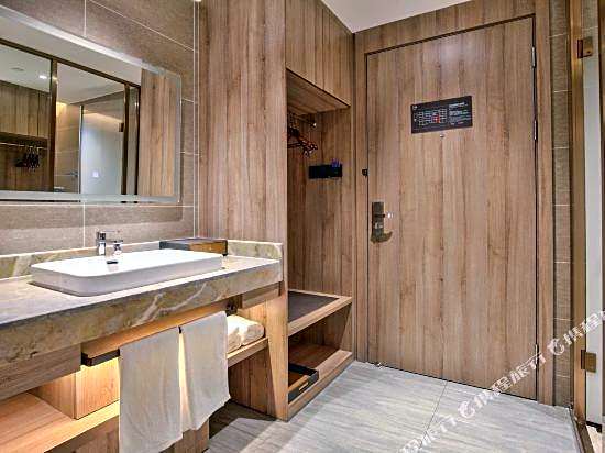 Hanting Youjia Hotel (Ningbo Century Oriental Plaza)
