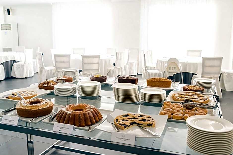 Sport Village Hotel & Spa