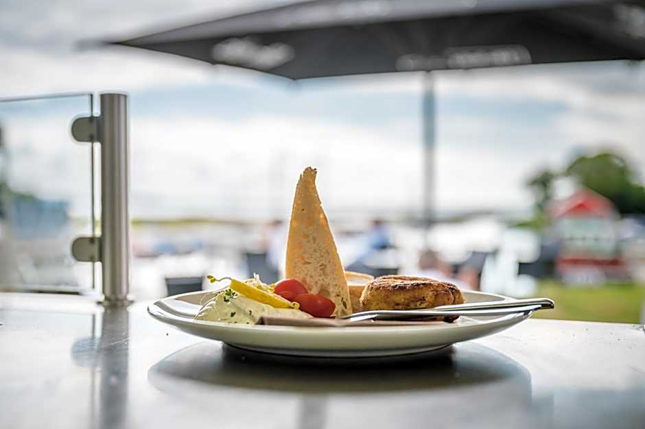 Marina Martinshafen - Beach life