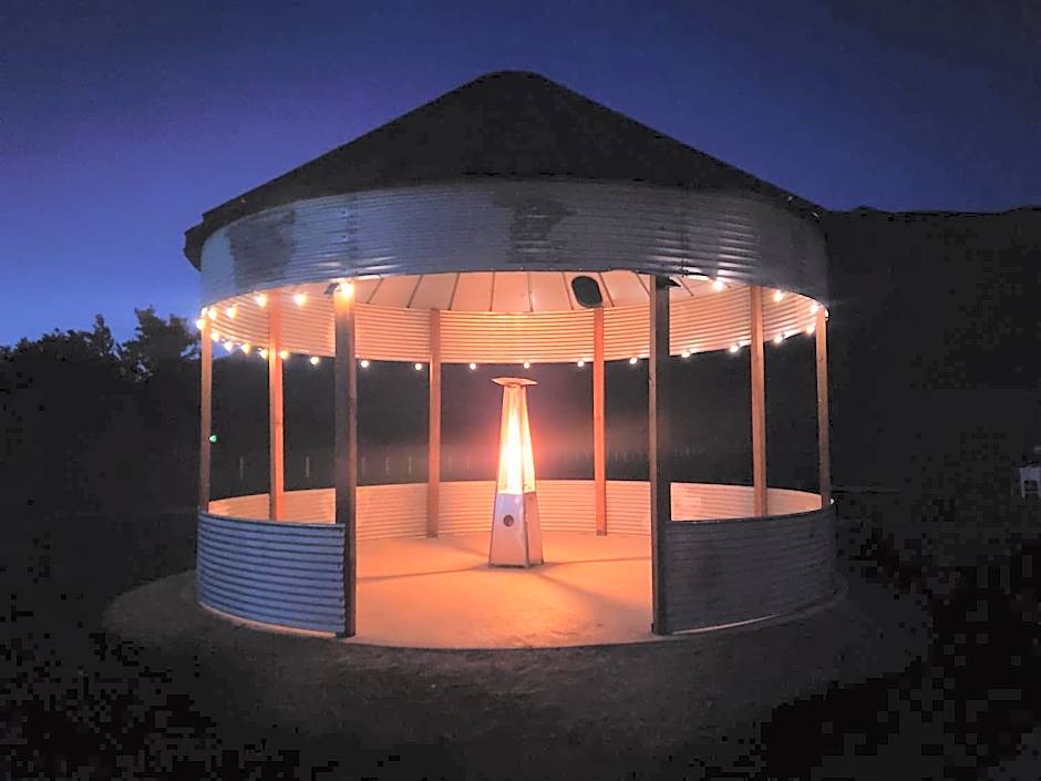 Glacier Acres Guest Ranch