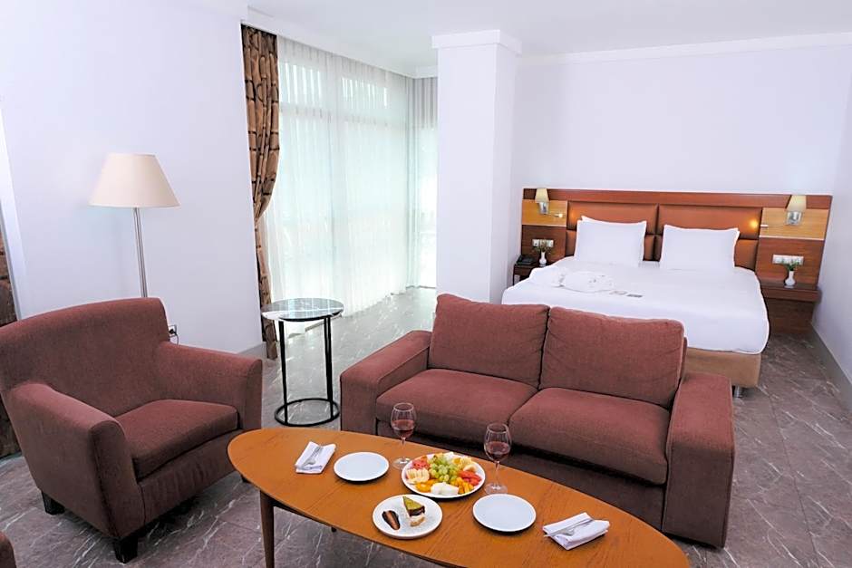 ARMİS HOTEL