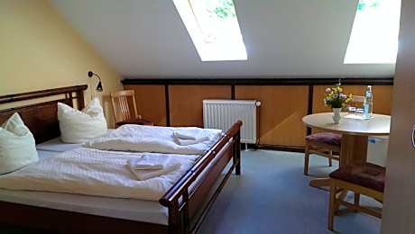 Double Room with Private External Bathroom