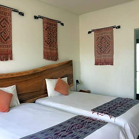 Deluxe Twin Room with Sea View