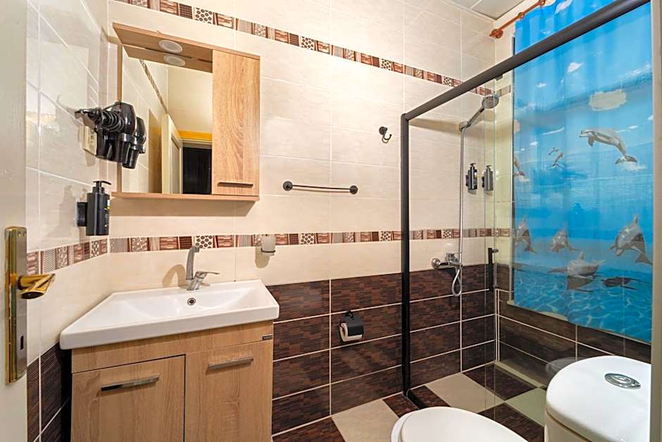 Alhambra Apart Hotel