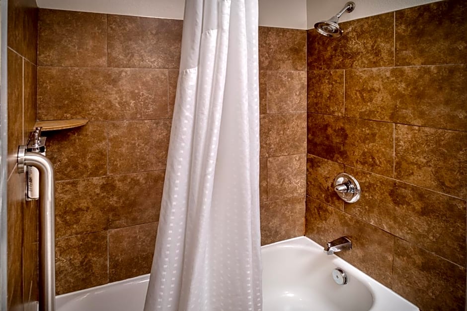 Holiday Inn Express & Suites Cross Lanes By IHG