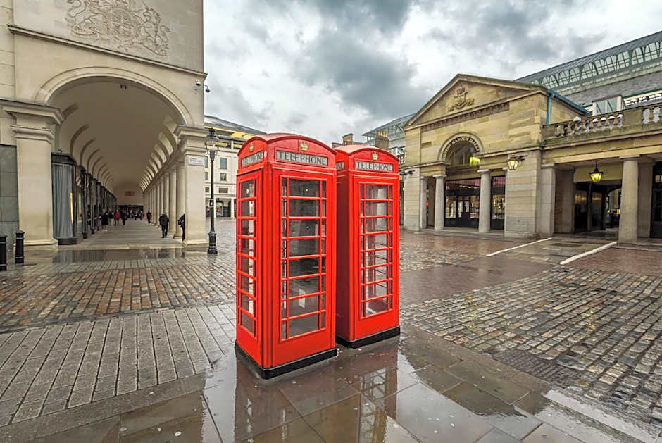 Clayton Hotel City of London