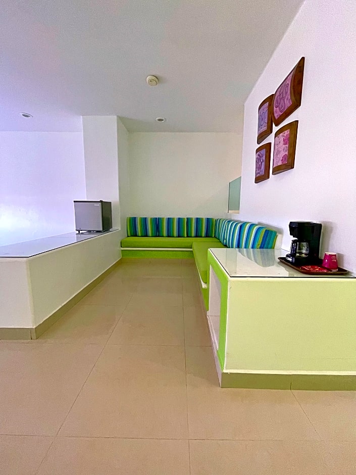Photo 1 of 6 of Junior Suite