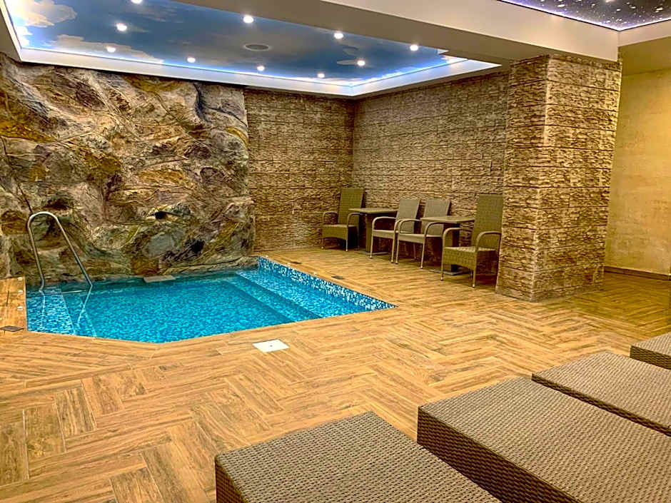 Hotel Jaky SPA Complex